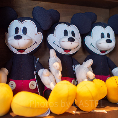 ミッキーぬいぐるみ