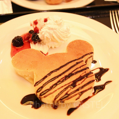 ミッキー型のパンケーキ