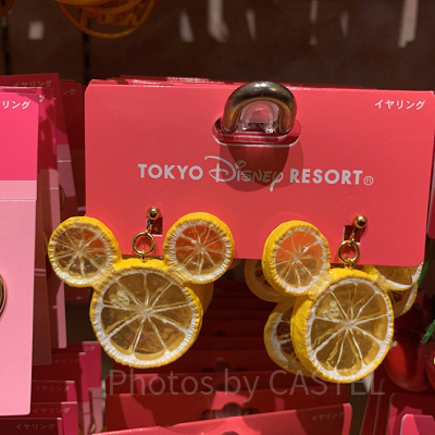ミッキーのレモン型イヤリング