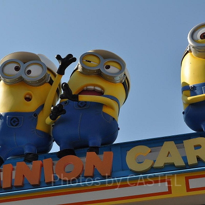 ミニオン・カートの看板