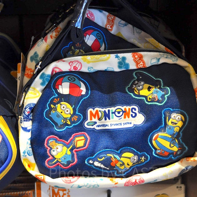MINIONS TRAVELショルダーバッグ