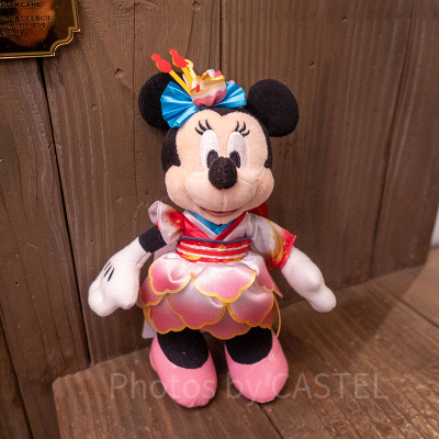 ミニーぬいぐるみバッジ（ディズニー夏祭り）