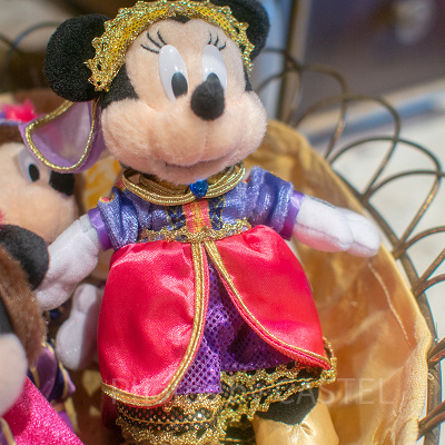 ミニーぬいぐるみバッジ