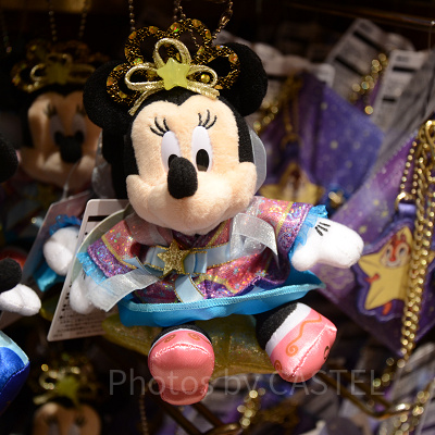 ミニーぬいぐるみバッジ