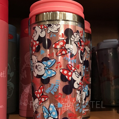 様々な表情のミニーちゃんがかわいい