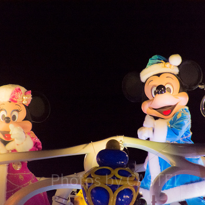 ミニーの名言⑨：「皆さんの心に、暖かいキャンドルが灯りますように！」