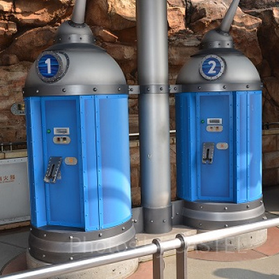 ニモ&フレンズ・シーライダーのファストパス発券機