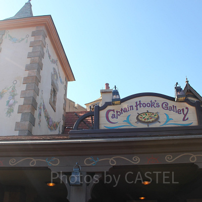 アトラクション「ピーターパン空の旅」のとなり☆