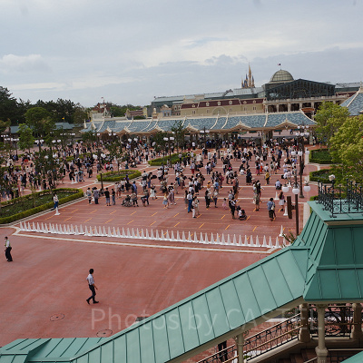 まもなく開園