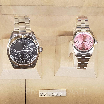 ペアデザインの腕時計