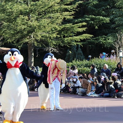 ドリーミング・アップに登場するペンギン・ウェイター