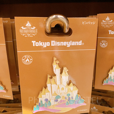 ピンバッジ