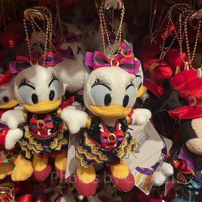 ぬいぐるみバッジ（ディズニーハロウィングッズ2024）