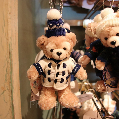 ぬいぐるみバッジ（ダッフィー）