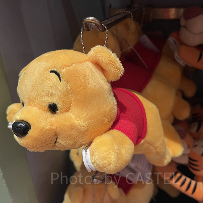 プーさんの肩のせぬいぐるみ