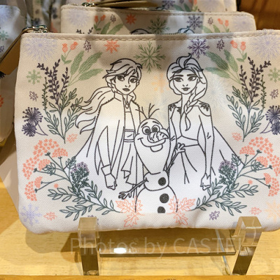 ポーチ（ティッシュケース付き）表