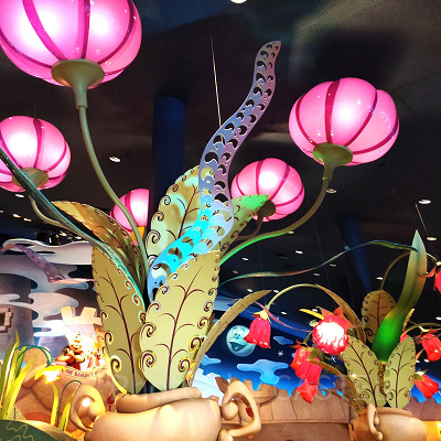 クイーン・オブ・ハートのバンケットホール：内装