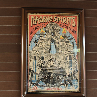 レイジング・スピリッツのアトラクションポスター