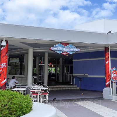 雨の日の子連れディズニーにおすすめなのは大型レストラン