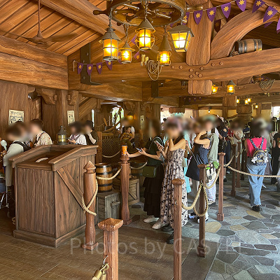 ラプンツェルのランタンフェスティバルの待ち列