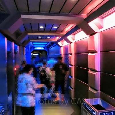 フライトグラスはボックスに戻します