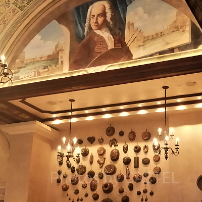 リストランテ・ディ・カナレット：豪華な内装