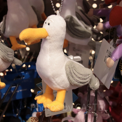 カモメのぬいぐるみバッジ