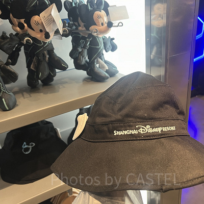 上海ディズニートロングッズ：トロン風ミッキーシルエットのバケットハット