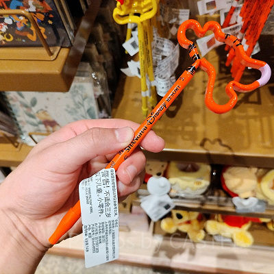 上海ディズニーくまのプーさんグッズ：シルエットペン（ティガー）