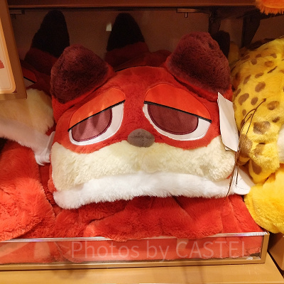 上海ディズニーズートピアグッズ：ニックのブランケット