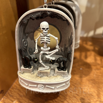 オーナメント：骸骨の踊り