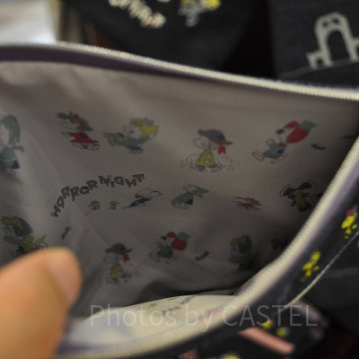 スヌーピーの刺繍入りポーチの内側