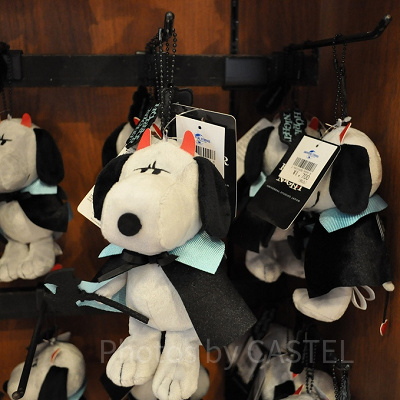 スヌーピーのぬいぐるみキーチェーン