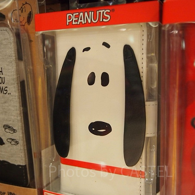 スヌーピーたれ耳スマホケース