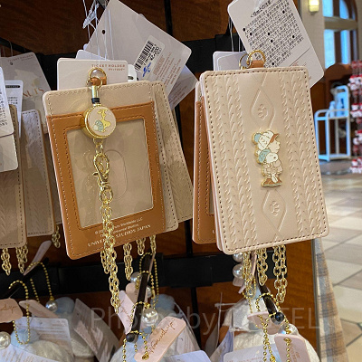 スヌーピーのリール付きチケットホルダー