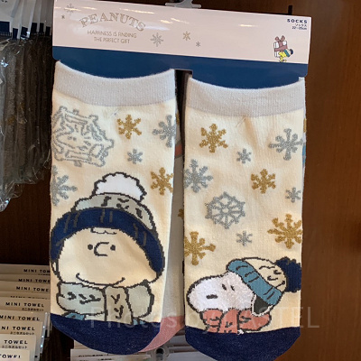 スヌーピー靴下（USJクリスマスグッズ2023）