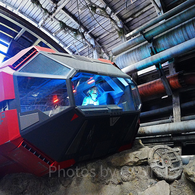 スターウォーズエリアのアトラクション