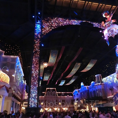 プロジェクションマッピングのBrand New Dayバラードバージョンの様子