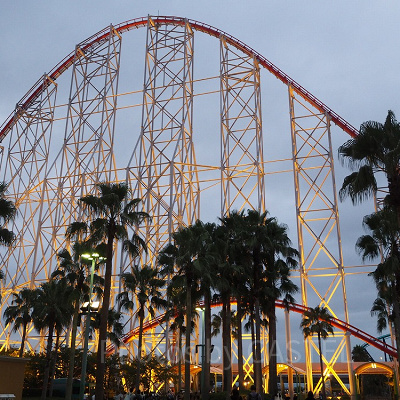 園内からのスチールドラゴン