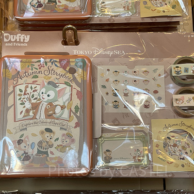 シール（ダッフィー＆フレンズのオータム・ストーリーブックグッズ）