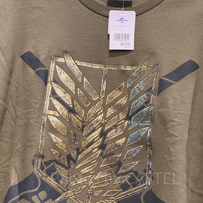 Tシャツ〔USJ×進撃の巨人〕
