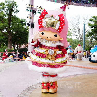 ピンクの髪の女の子がお姉さんのララ