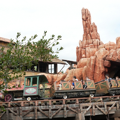 ビックサンダーマウンテンの速度は時速40km！