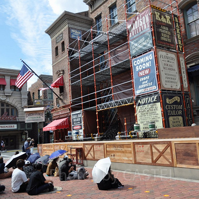 ゾンビーツのステージはパレス前ステージ