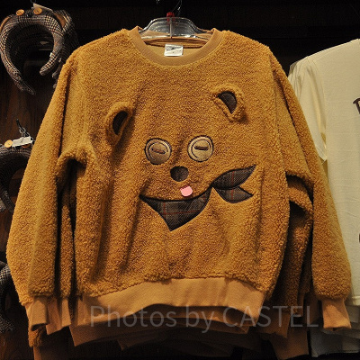 ティムのもこもこトレーナーは寒い日に活躍しそう！