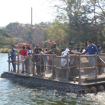 トムソーヤ島いかだ