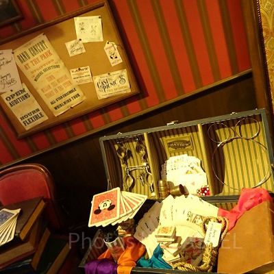 タウンスクエア・シアター