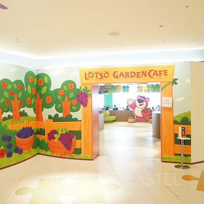 トイストーリーホテルのレストラン「ロッツォ・ガーデンカフェ」