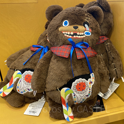 ユニバハロウィン2022グッズ：ハミクマクッション