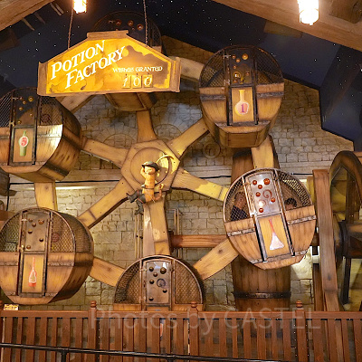 ユニバーサルスタジオシンガポール(USS)：マジック・ポーション・スピン